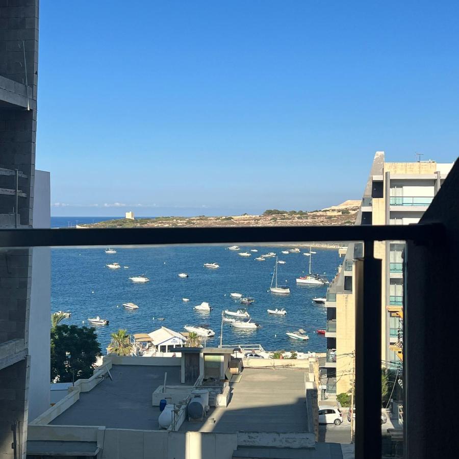 Brand New Apartment 2 Mins From Seafront خليج سانت بول المظهر الخارجي الصورة